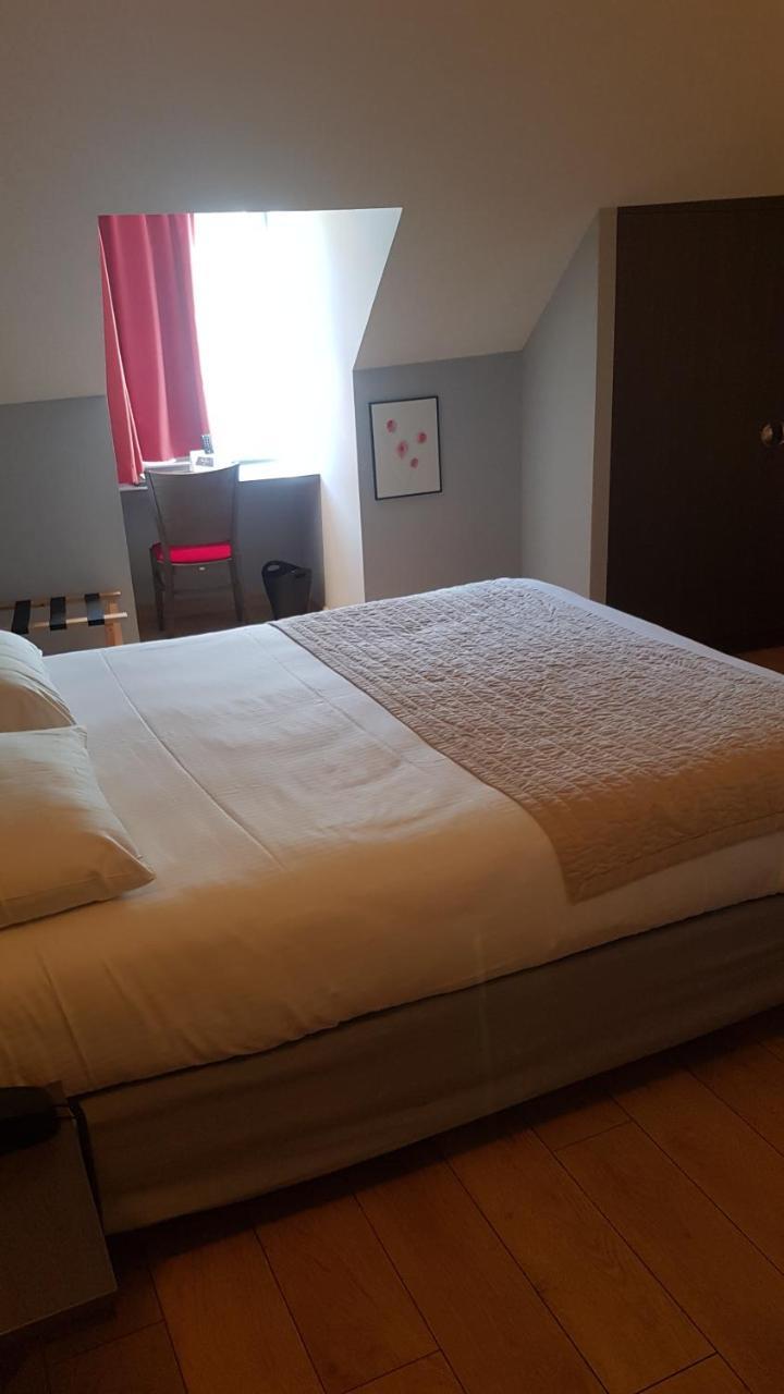 סאלן-לה-באן Logis Hotel Des Deux Forts מראה חיצוני תמונה